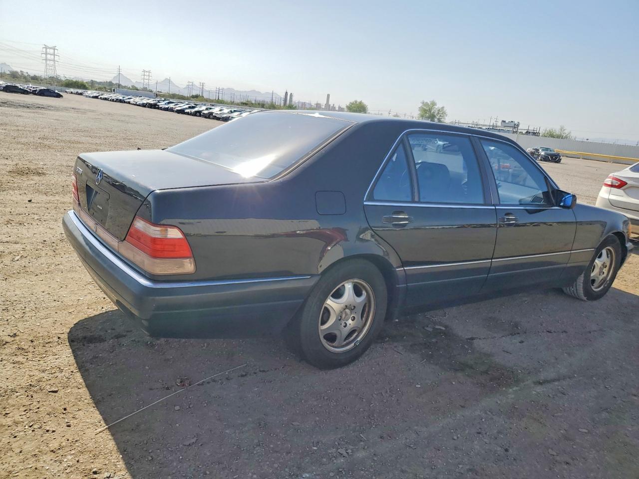 1999 Mercedes-benz S 500 Black vin: WDBGA51G3XA409083