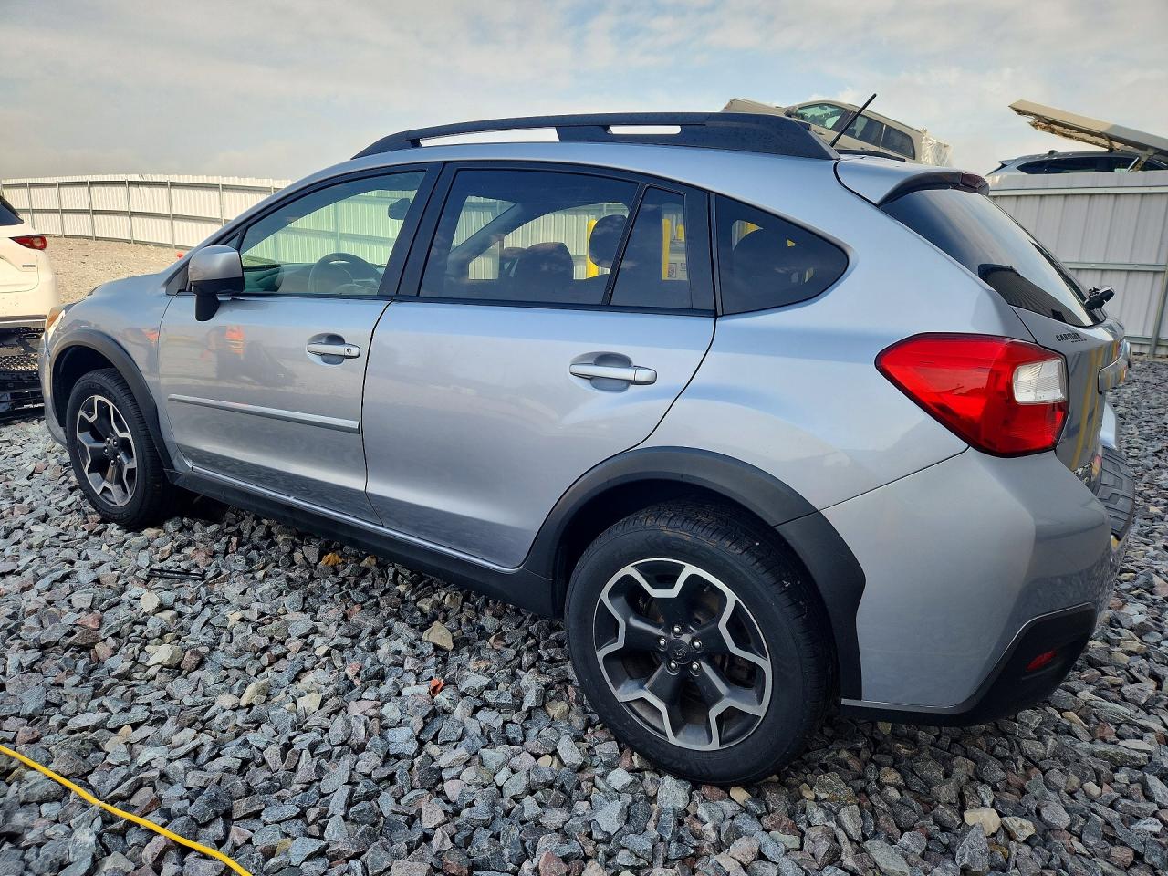 2014 Subaru Xv Crosstrek 2.0 Premium Silver vin: JF2GPACC5E8305753