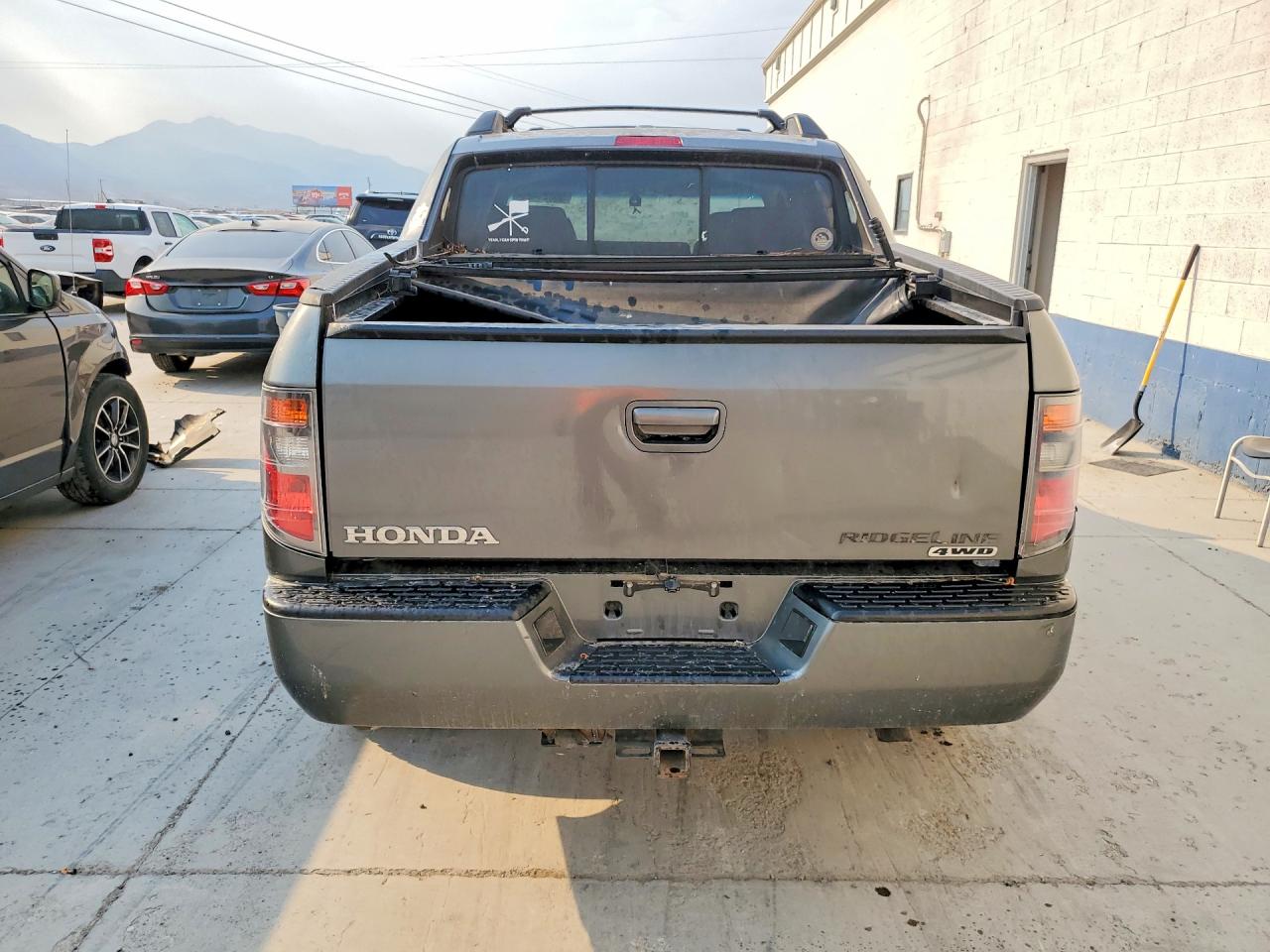 2007 Honda Ridgeline Rtl Gray vin: 2HJYK16597H503324