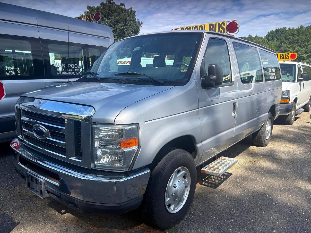 2013 Ford Econoline E250 Van Gray vin: 1FTNE2EW5DDB17877