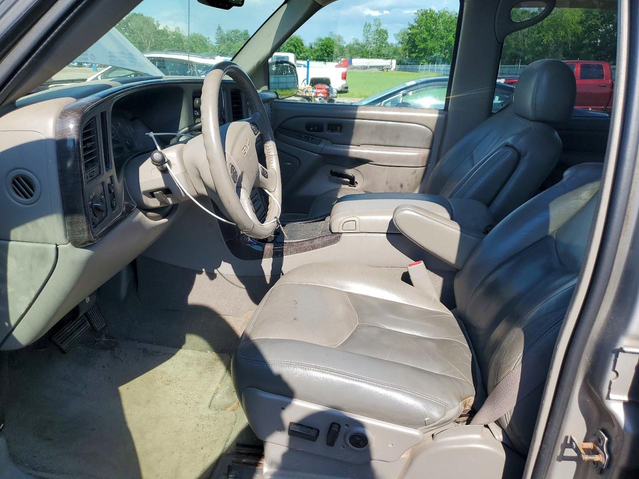 2005 Gmc Sierra K1500 Denali Silver vin: 2GTEK63N151213724