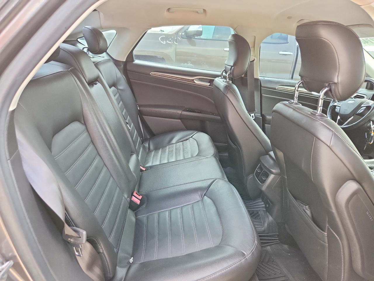 2013 Ford Fusion Se Phev Серый vin: 3FA6P0PU5DR234970