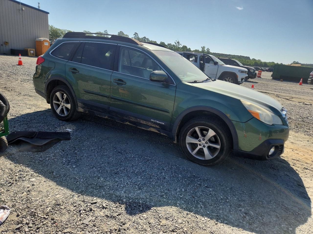 2013 Subaru Outback 2.5i Limited Green vin: 4S4BRBKC3D3321905