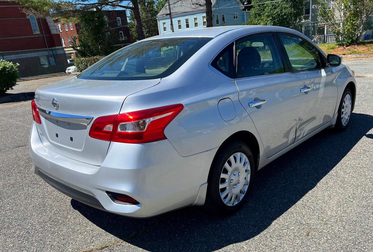 2019 Nissan Sentra S Серебряный vin: 3N1AB7AP0KY443070