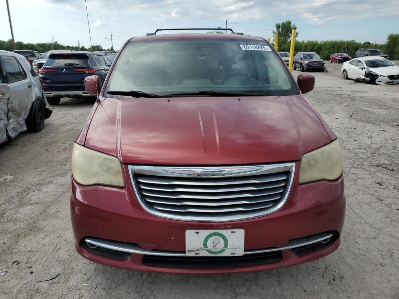 2014 Chrysler Town & Country Touring Red vin: 2C4RC1BG9ER247545