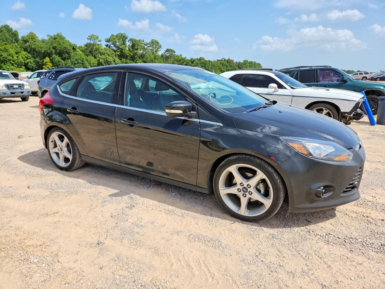 2014 Ford Focus Titanium Черный vin: 1FADP3N28EL227506