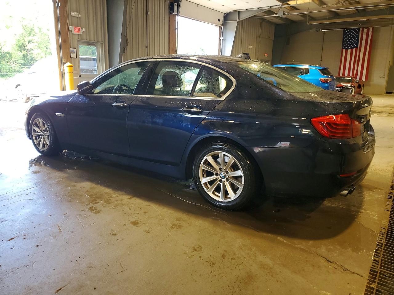 2014 Bmw 528 Xi Blue vin: WBA5A7C51ED619013