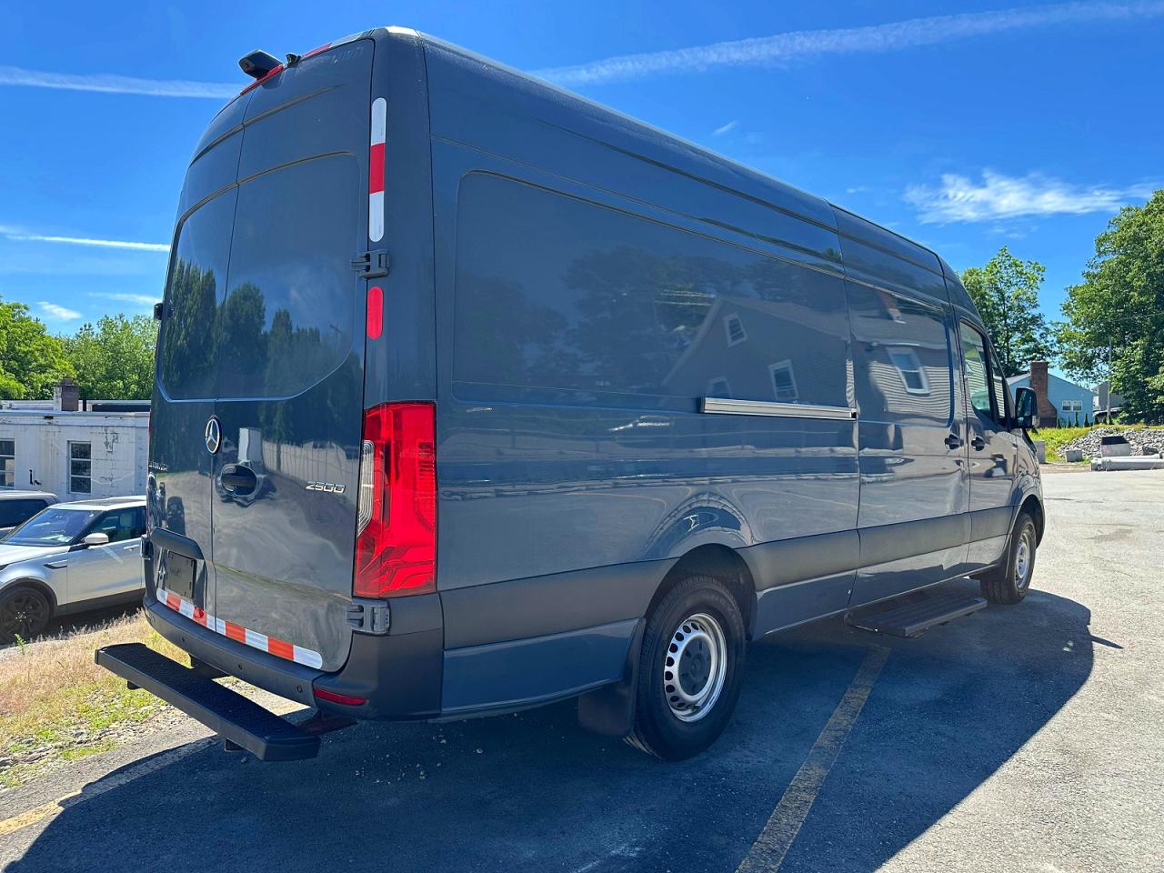 2019 Mercedes-benz Sprinter 2500 Blue vin: WD4PF1CD2KP125275