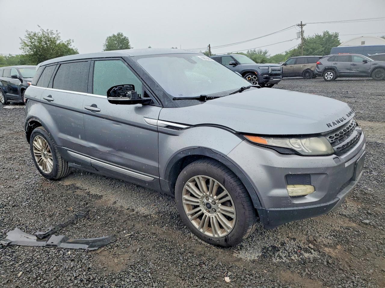 2013 Land Rover Range Rover Evoque Prestige Premium Gray vin: SALVV2BG3DH773946