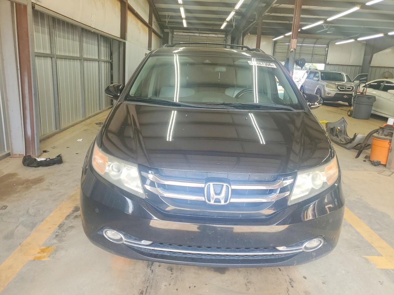 2014 Honda Odyssey Touring Black vin: 5FNRL5H91EB008342