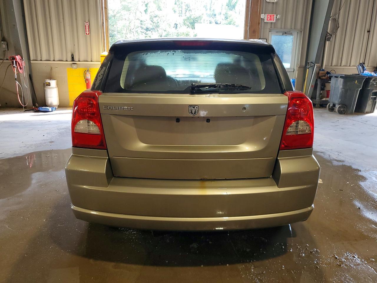 2008 Dodge Caliber Tan vin: 1B3HB28BX8D533073