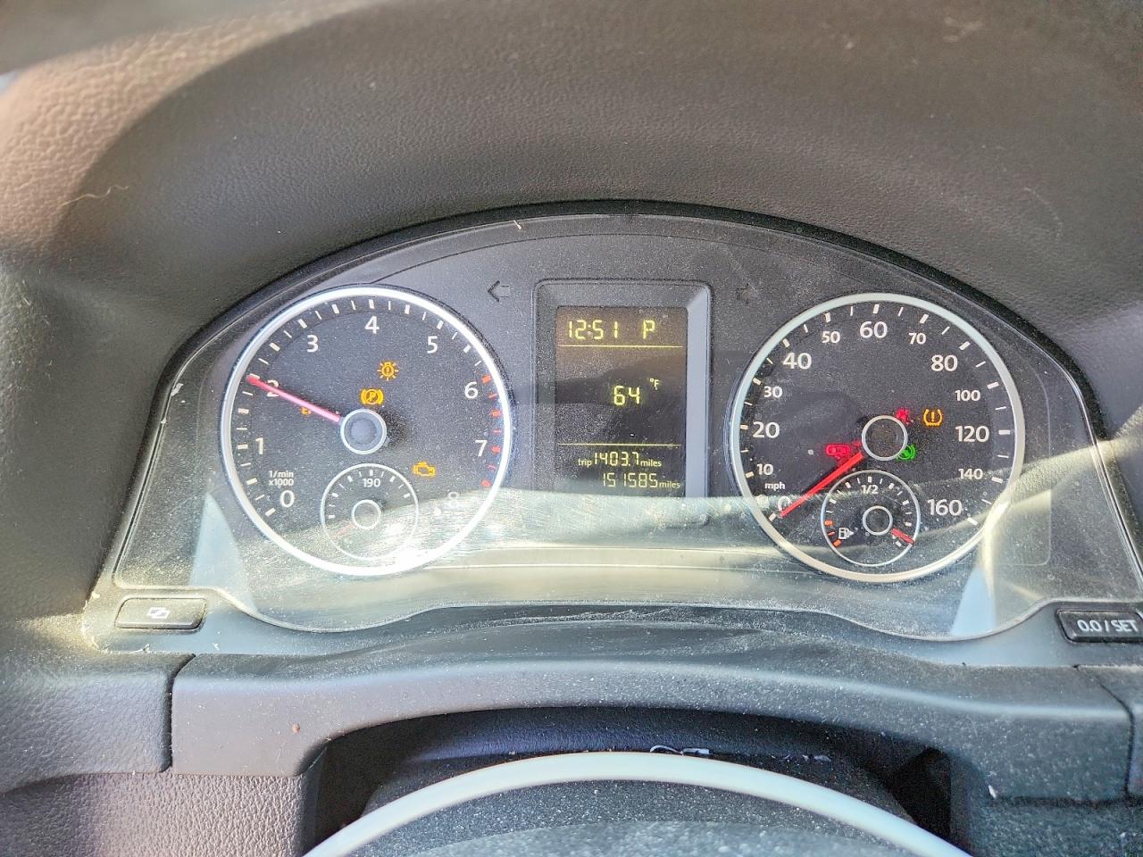 2010 Volkswagen Tiguan Se Silver vin: WVGBV7AX6AW523838