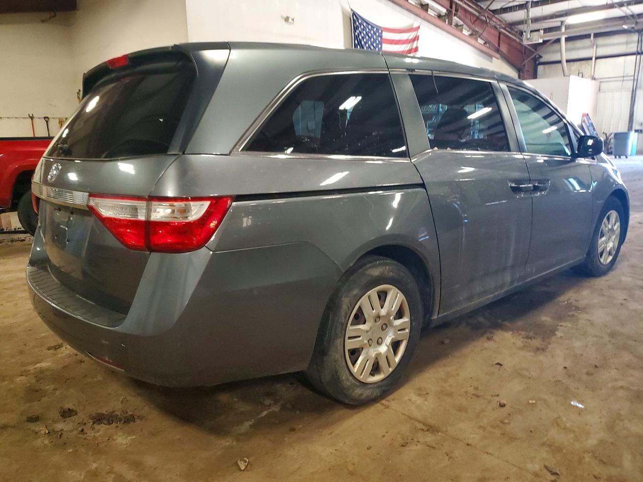 2012 Honda Odyssey Lx Серый vin: 5FNRL5H22CB114945