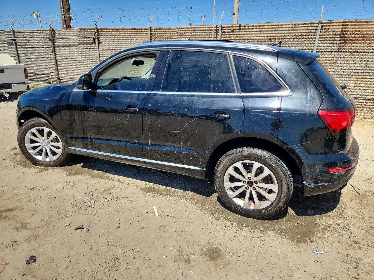 2013 Audi Q5 Premium Plus Black vin: WA1LFAFP1DA101158