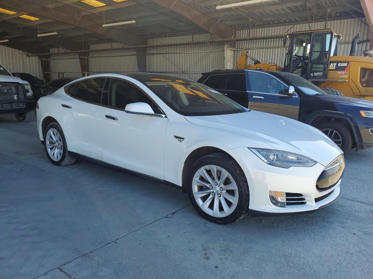 2012 Tesla Model S White vin: 5YJSA1CP2CFP02783