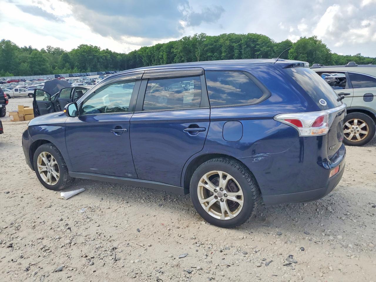 2014 Mitsubishi Outlander Se Синий vin: JA4AZ3A32EZ013785