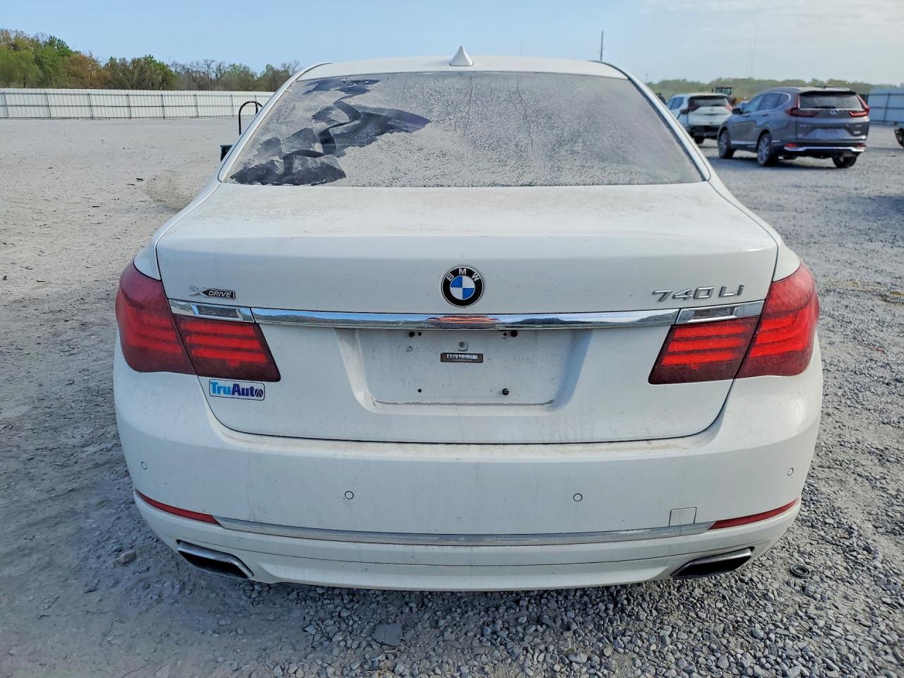 2013 Bmw 740 Lxi White vin: WBAYF4C56DD281538