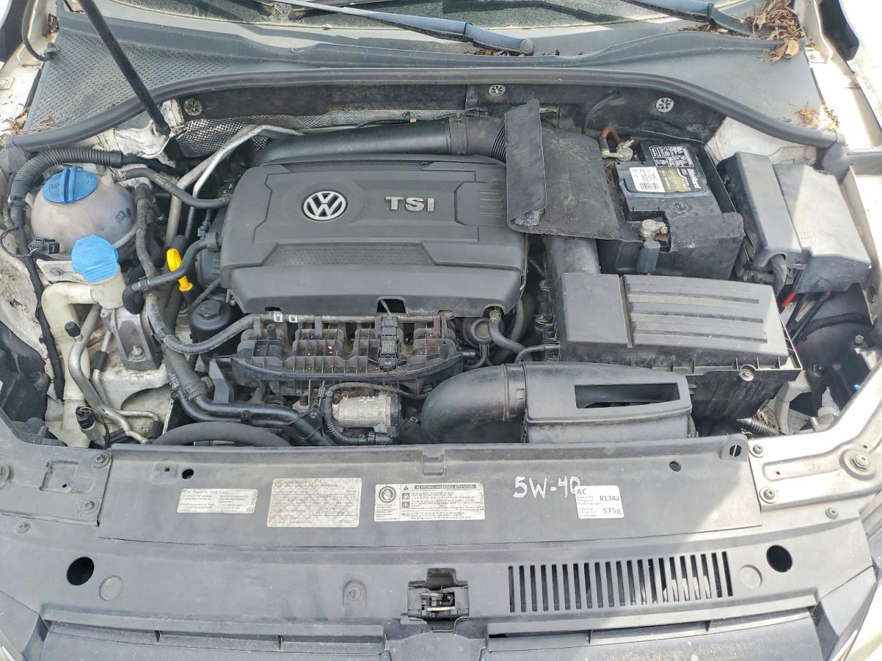 2014 Volkswagen Passat S White vin: 1VWAS7A34EC047387