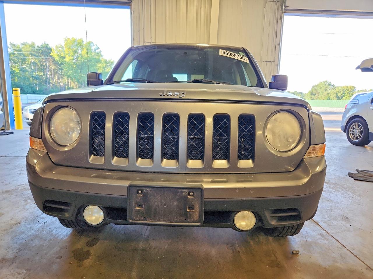 2012 Jeep Patriot Sport Gray vin: 1C4NJRBB7CD576512