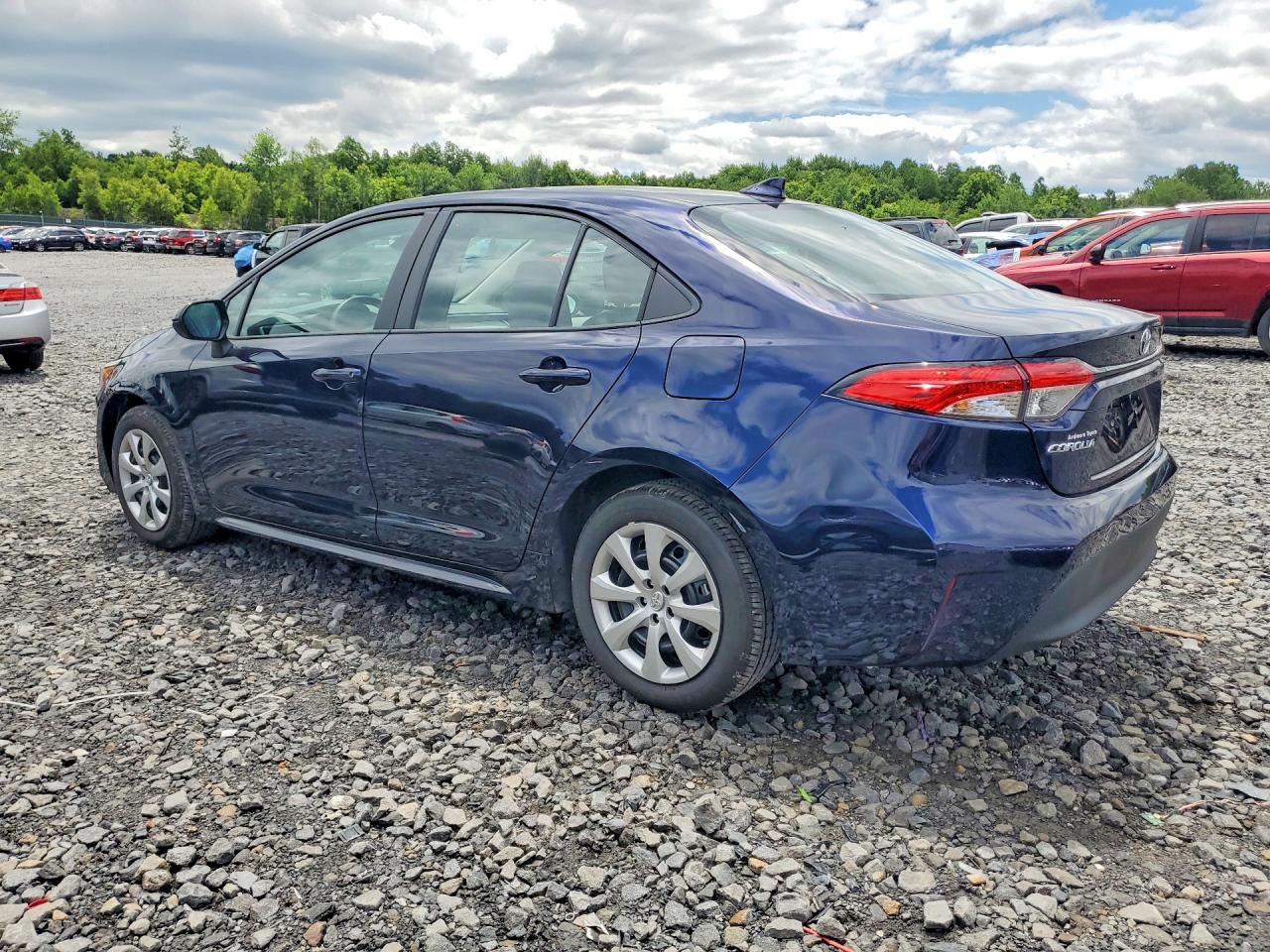 2026 Toyota Corolla Le Blue vin: 5YFB4MDE1TP392748