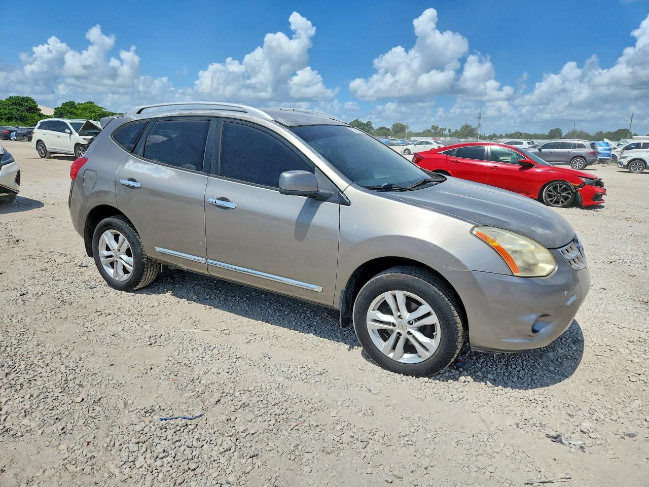 2012 Nissan Rogue S Silver vin: JN8AS5MT8CW609732