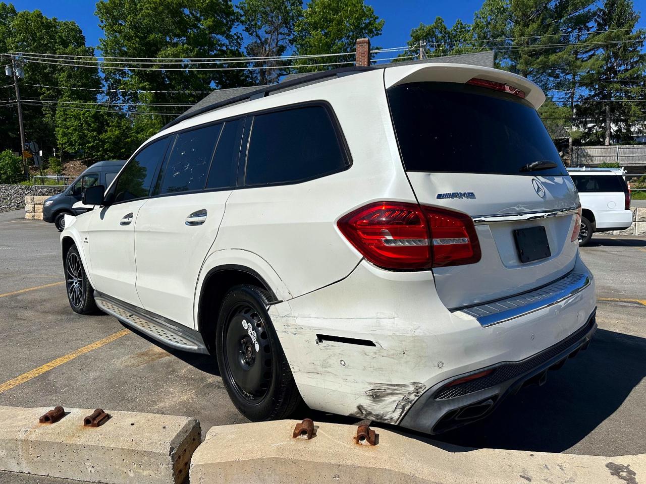 2018 Mercedes-benz Gls 63 Amg 4matic Белый vin: 4JGDF7FE8JA999812