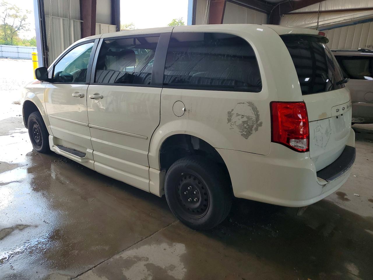 2012 Dodge Grand Caravan Se White vin: 2C4RDGBG3CR265231