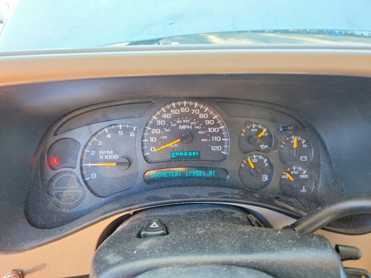 2003 Gmc New Sierra C1500 White vin: 2GTEC19T431199854