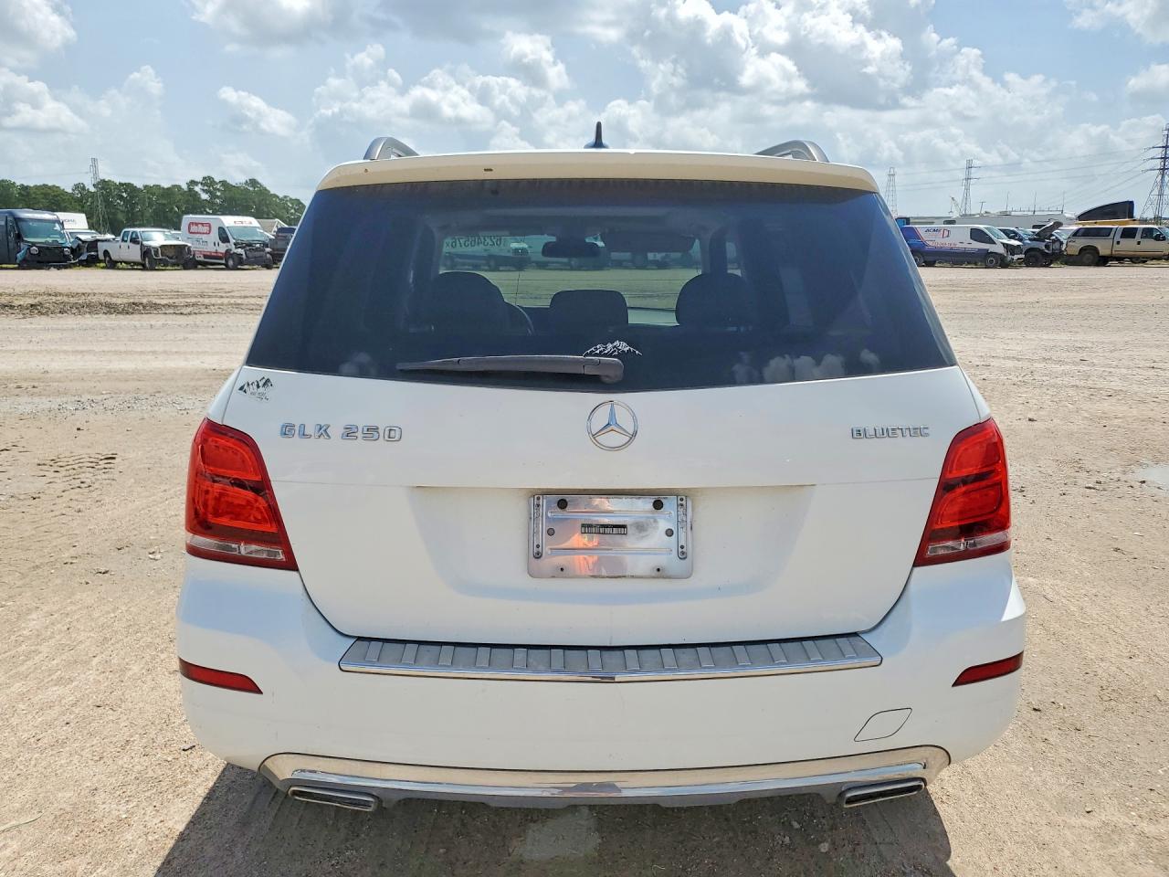 2014 Mercedes-benz Glk 250 Bluetec White vin: WDCGG0EB3EG237093