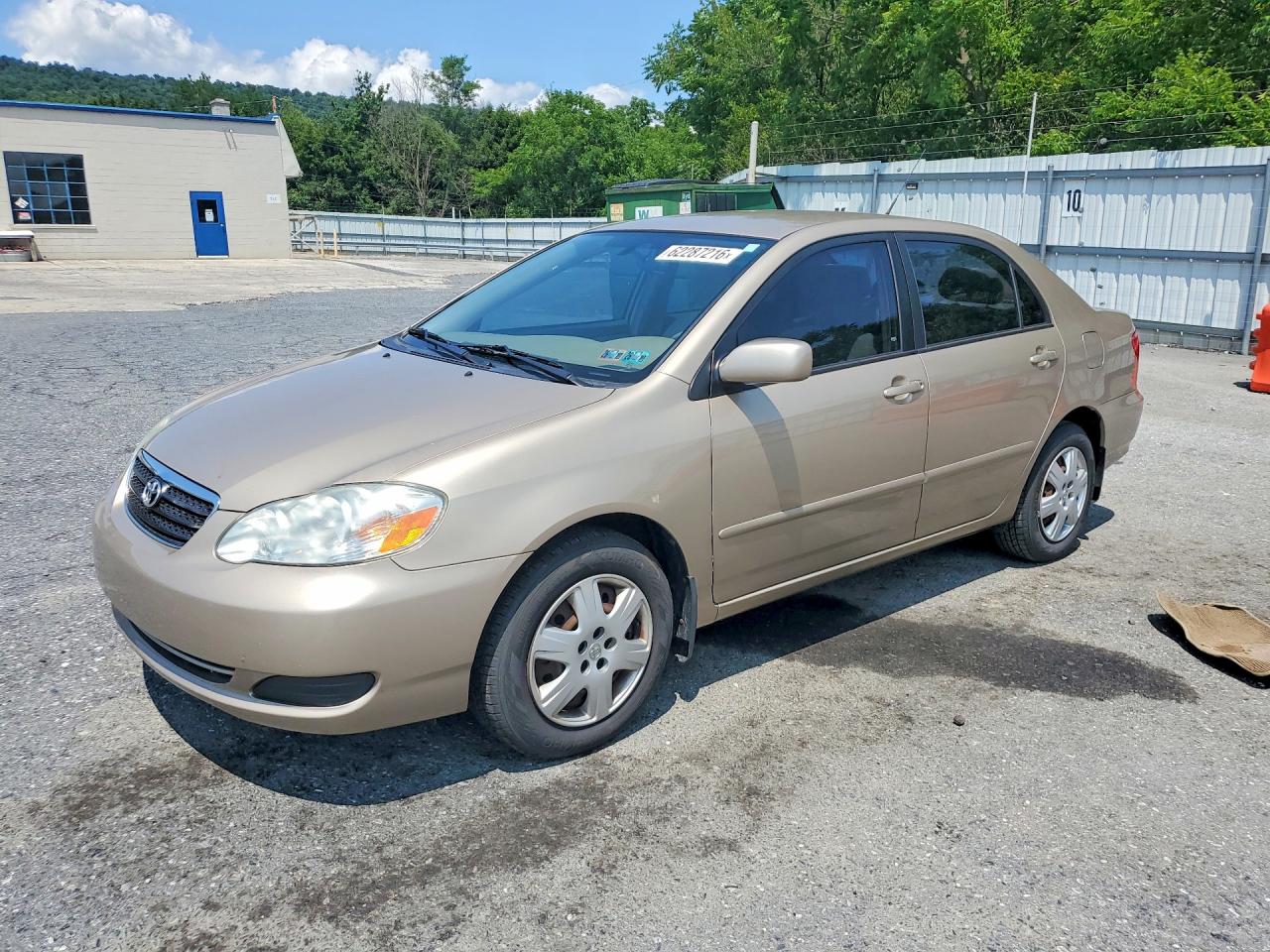 2006 Toyota Corolla Le Gold vin: 2T1BR32E76C650953