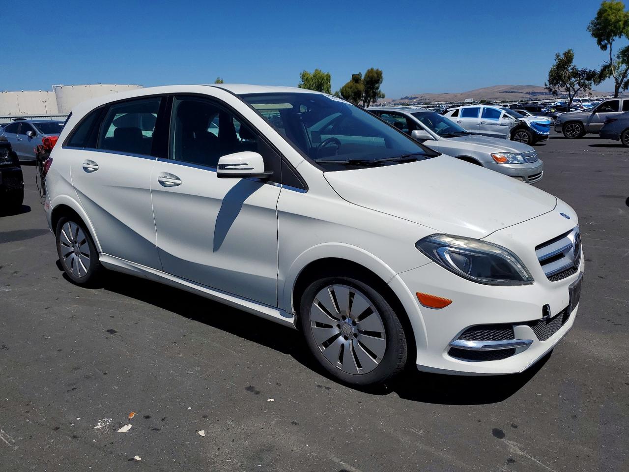 2015 Mercedes-benz B Electric White vin: WDDVP9AB3FJ004705