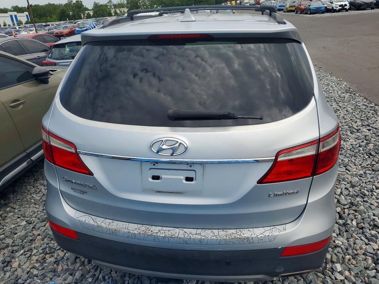 2015 Hyundai Santa Fe Limited Silver vin: KM8SN4HF1FU114225