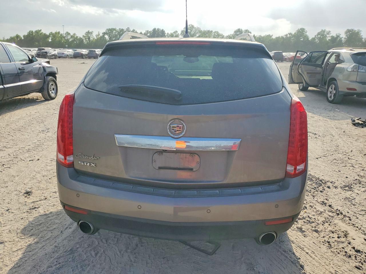 2011 Cadillac Srx Luxury Collection Brown vin: 3GYFNAEY5BS645605