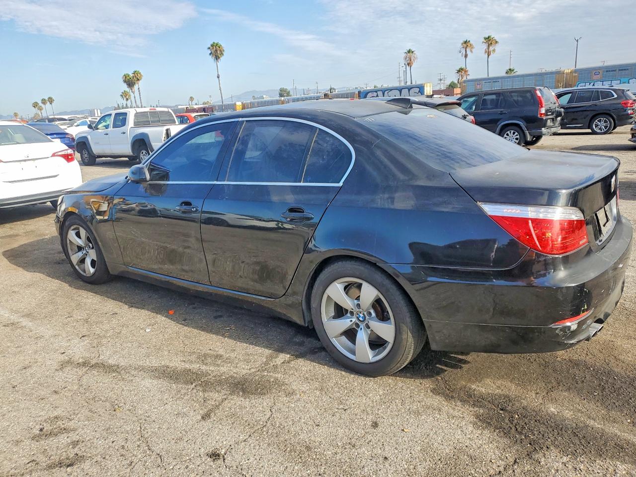 2008 Bmw 528 I Черный vin: WBANU53598C112690