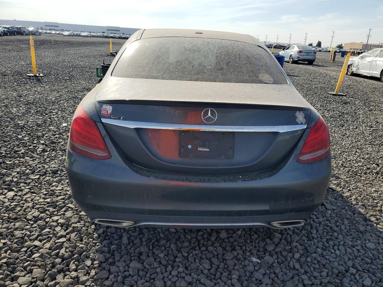 2015 Mercedes-benz C 300 Gray vin: 55SWF4JB6FU083393