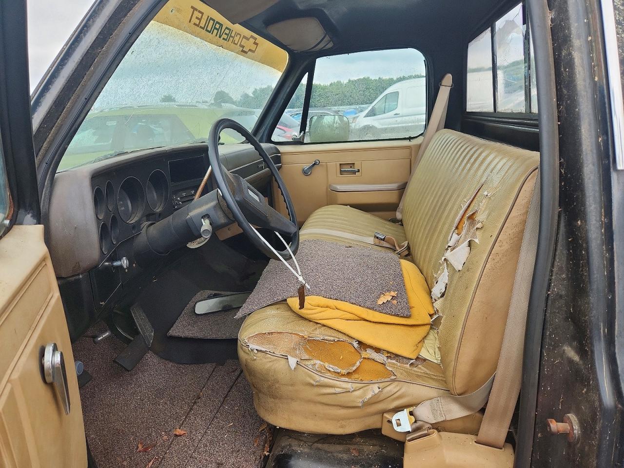 1987 Chevrolet R10 Black vin: 1GCCR14HXHF311288