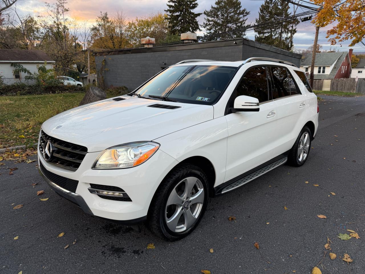 2015 Mercedes-benz Ml 350 4matic White vin: 4JGDA5HB2FA618064