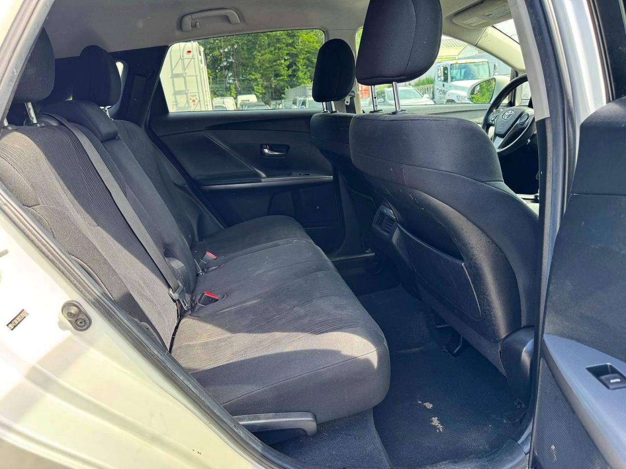2014 Toyota Venza Le White vin: 4T3BK3BB2EU096669