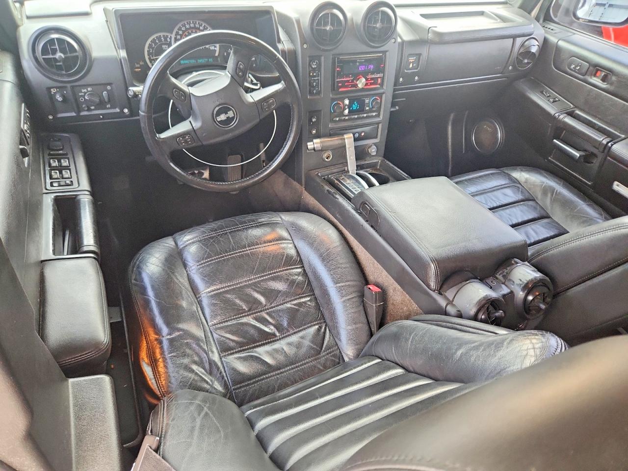 2007 Hummer H2 White vin: 5GRGN23U37H108939
