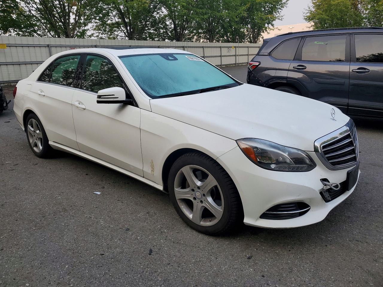 2014 Mercedes-benz E 350 4matic White vin: WDDHF8JB9EA773590