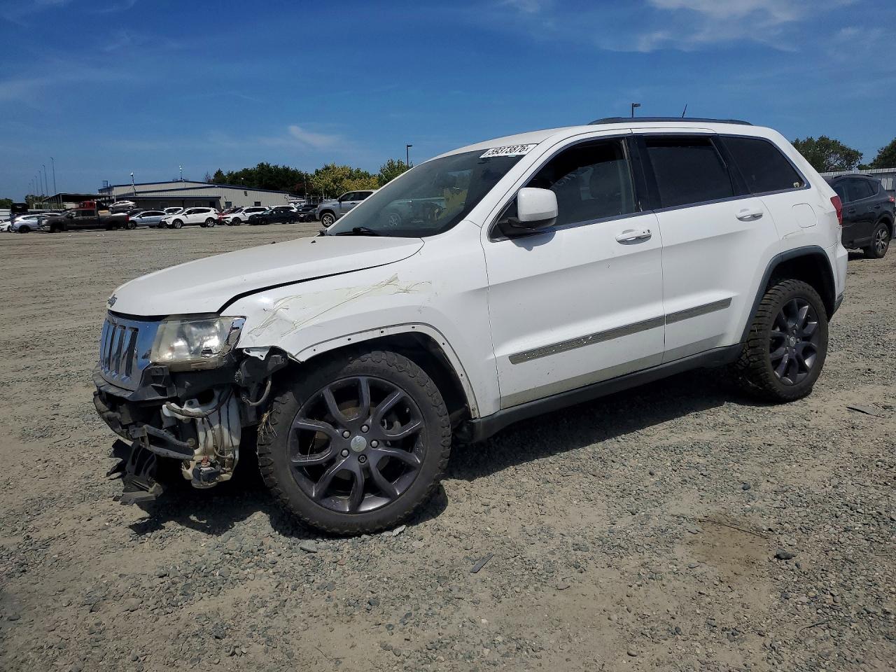 2013 Jeep Grand Cherokee Laredo Белый vin: 1C4RJFAG2DC646230
