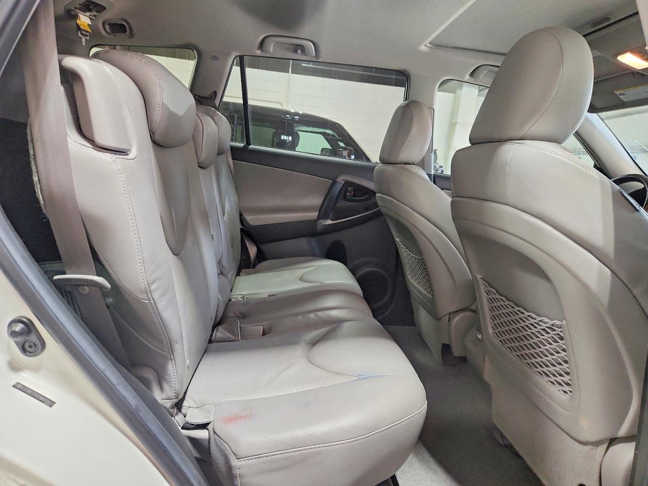 2009 Toyota Rav4 Limited White vin: 2T3BF31V29W020441