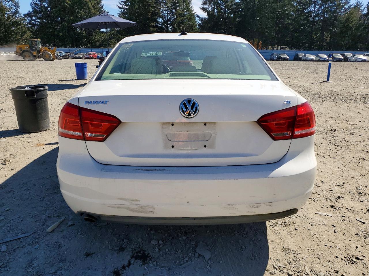 2013 Volkswagen Passat Se Белый vin: 1VWBH7A36DC088489