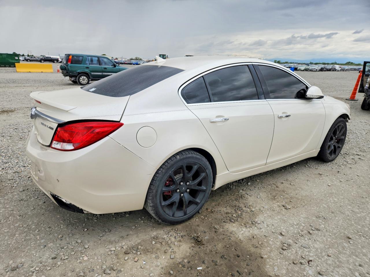 2012 Buick Regal Gs White vin: 2G4GV5GV8C9169834
