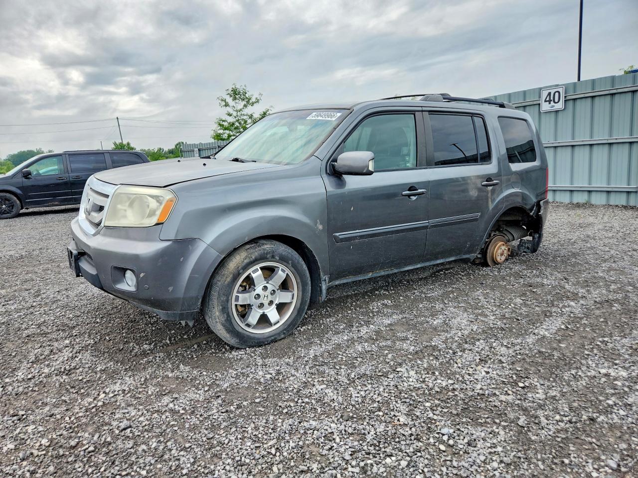 2010 Honda Pilot Touring Gray vin: 5FNYF4H94AB503805