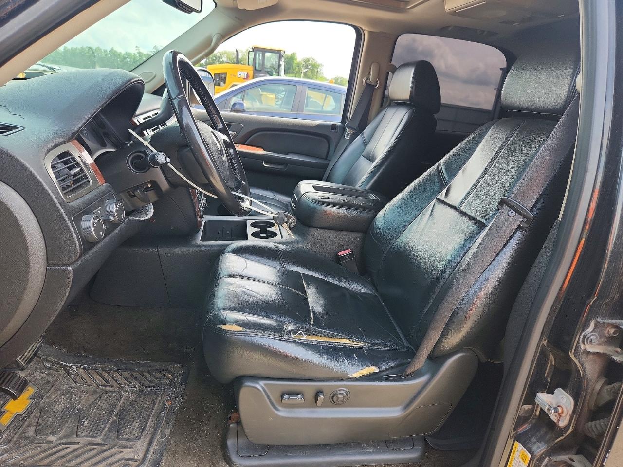 2007 Chevrolet Tahoe K1500 Black vin: 1GNFK13087J205518