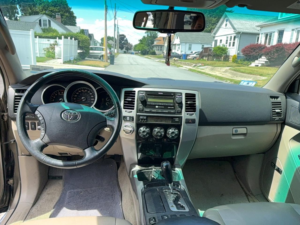 2007 Toyota 4runner Limited Gold vin: JTEBU17R278081646