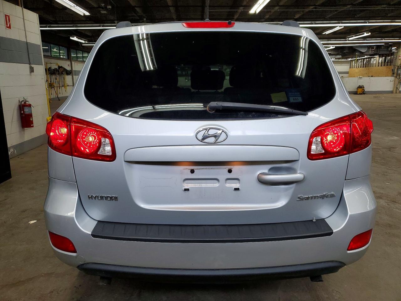 2009 Hyundai Santa Fe Gls Silver vin: 5NMSG13D19H291081