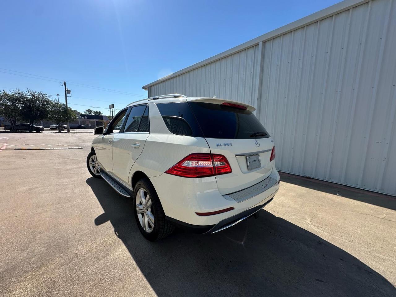 2013 Mercedes-benz Ml 350 4matic White vin: 4JGDA5HB1DA198133