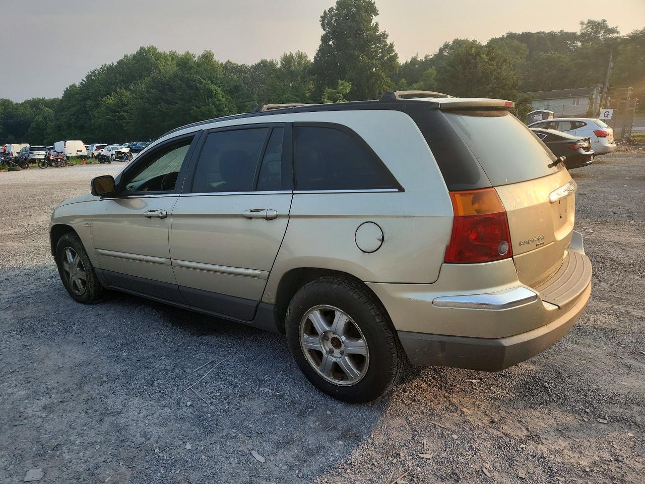 2006 Chrysler Pacifica Touring Tan vin: 2A8GF68476R733838